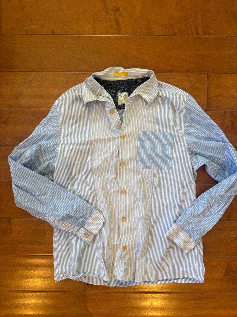 Ted Baker Light Blue and White Striped Button-Down Shirt size 4 100% cotton